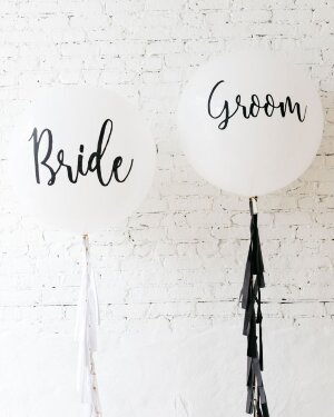Большие шары Жених и невеста